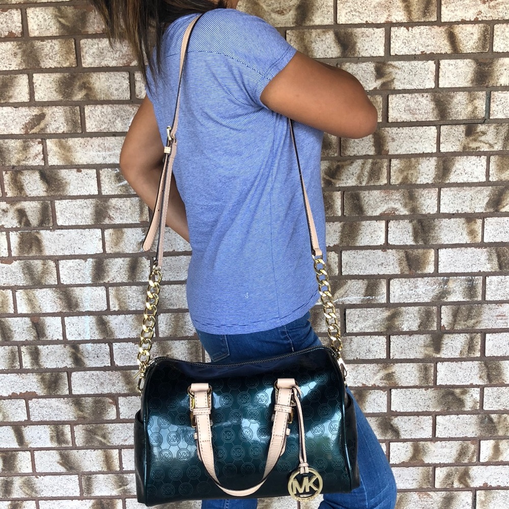 Authentic Handbag Michael Kors - image 1